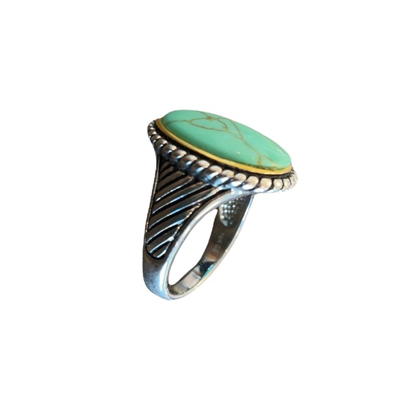 Turquoise ring - Picture 2 of 2